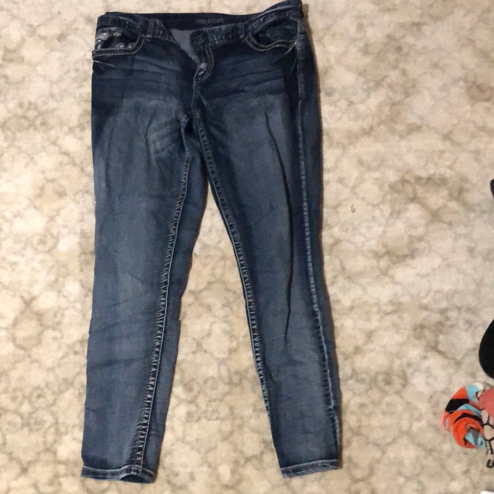 Maurices jeans
